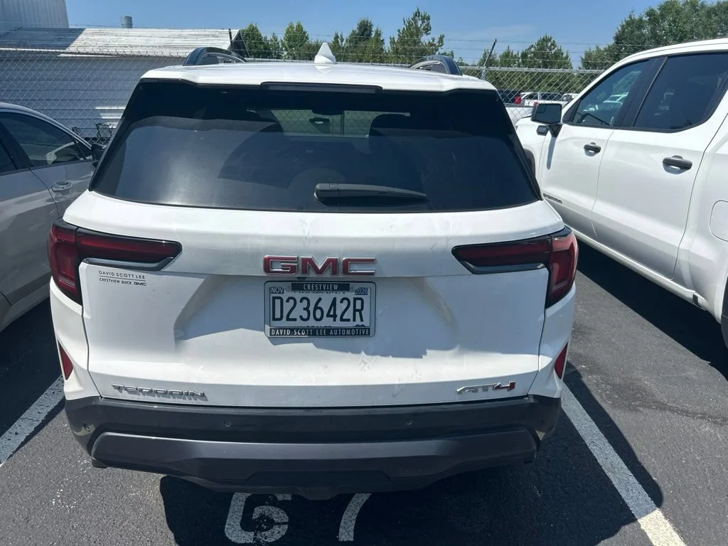 Used 2026 Summit White GMC AT4 image 4