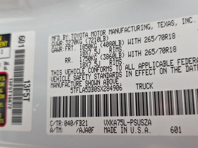 Used 2025 Ice Toyota SR5 image 10