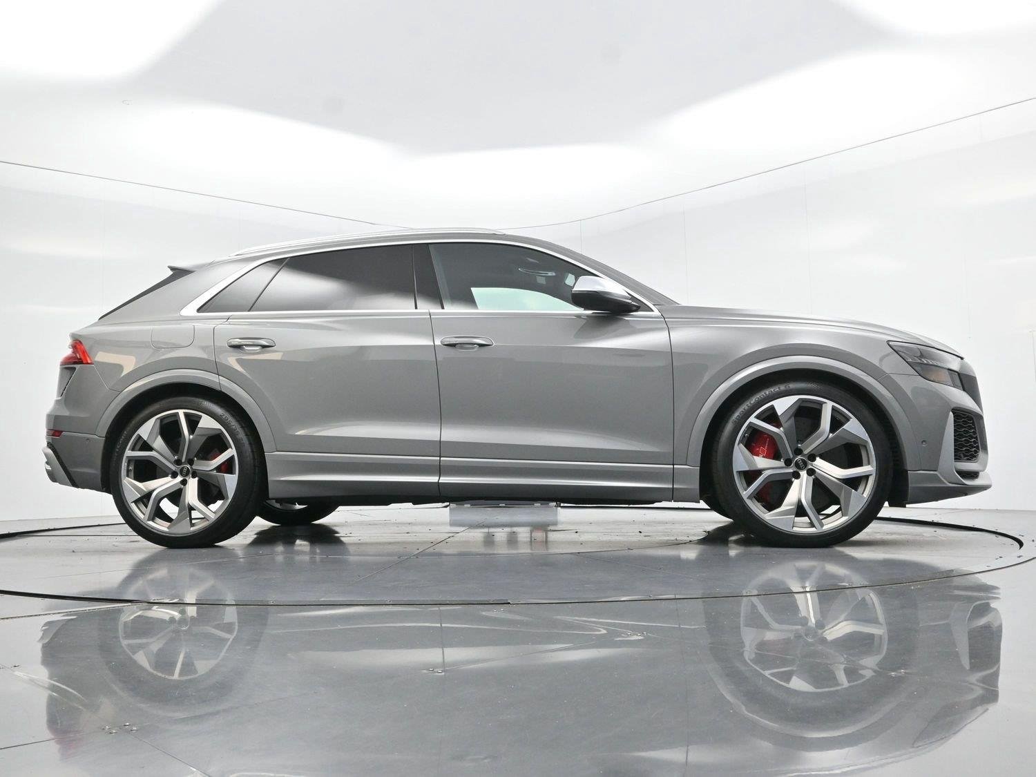 Used 2023 Nardo Gray Audi 4.0 TFSI quattro image 55