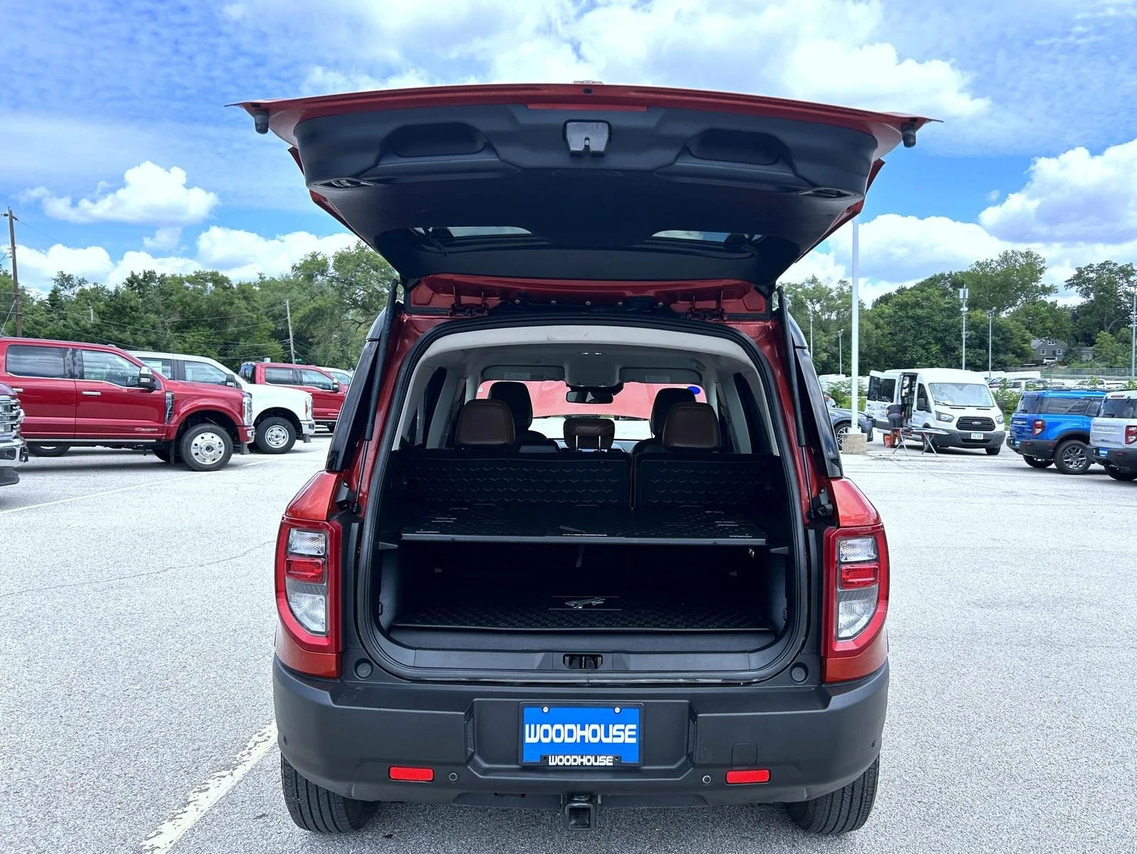 Used 2022 Red Ford Outer Banks image 21