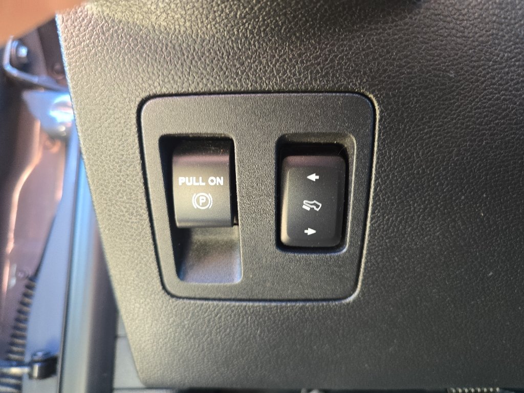 Used 2019  Ford XLT image 15