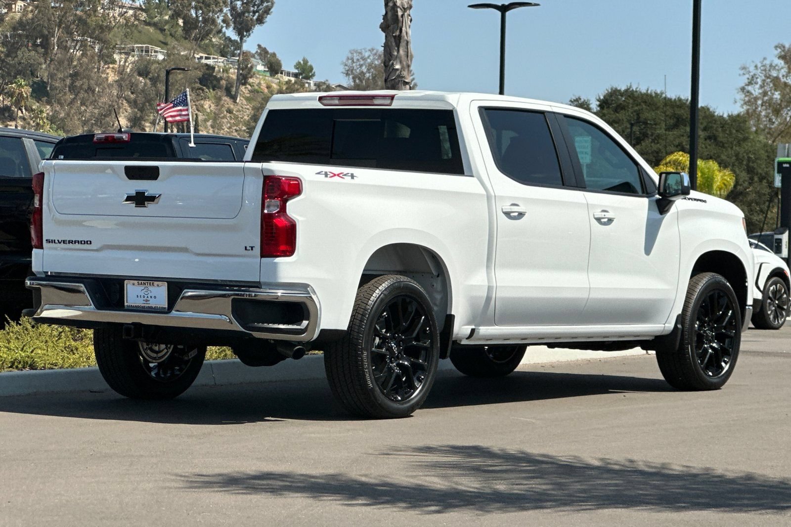 New 2026 Summit White Chevrolet LT image 4