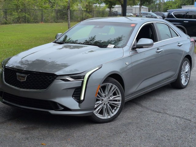 2023 Cadillac CT4 Premium Luxury