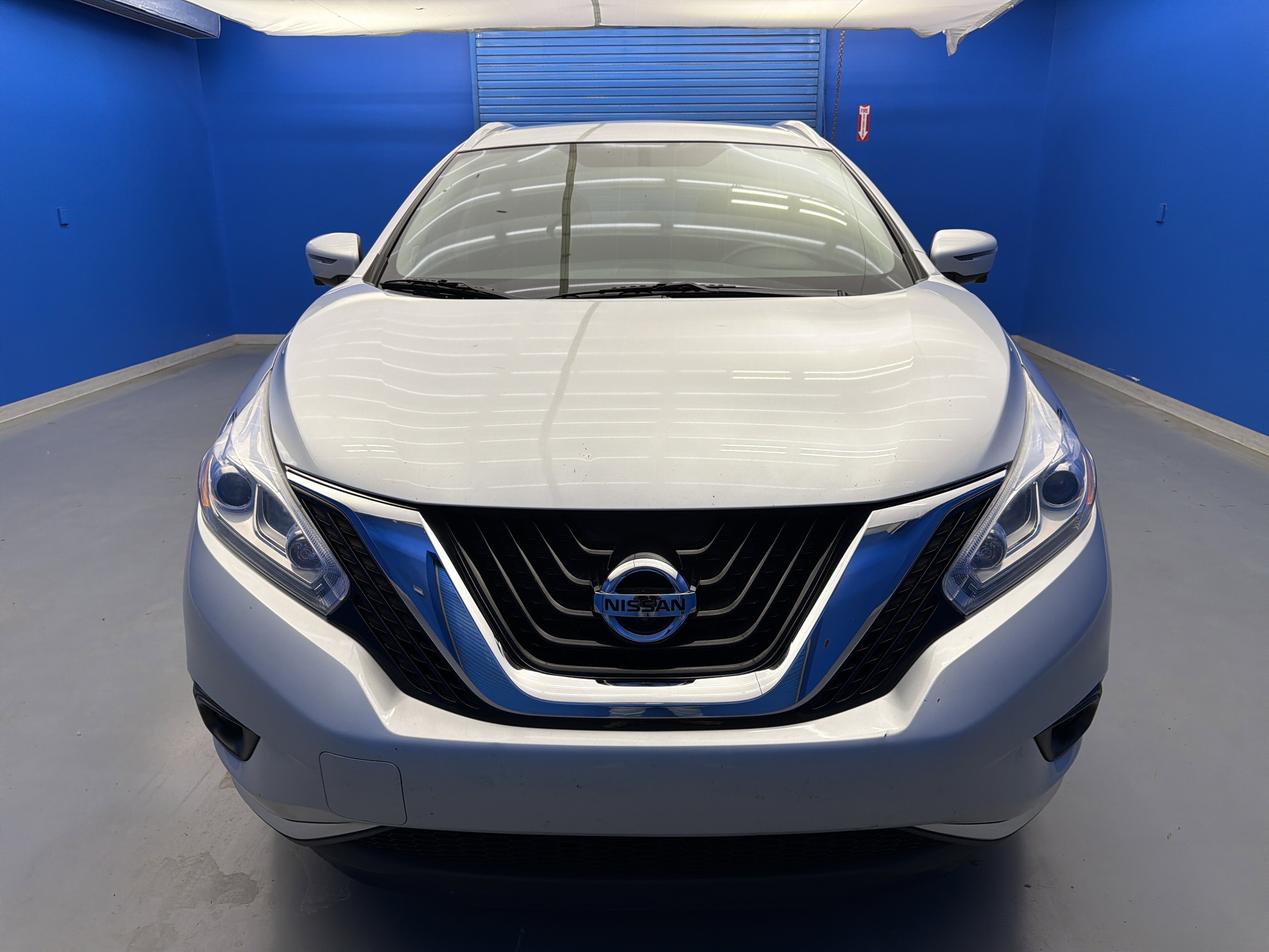 Used 2017 Brilliant Silver Metallic Nissan SL image 3