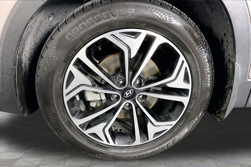 2020 Hyundai Santa Fe Limited - Photo 30