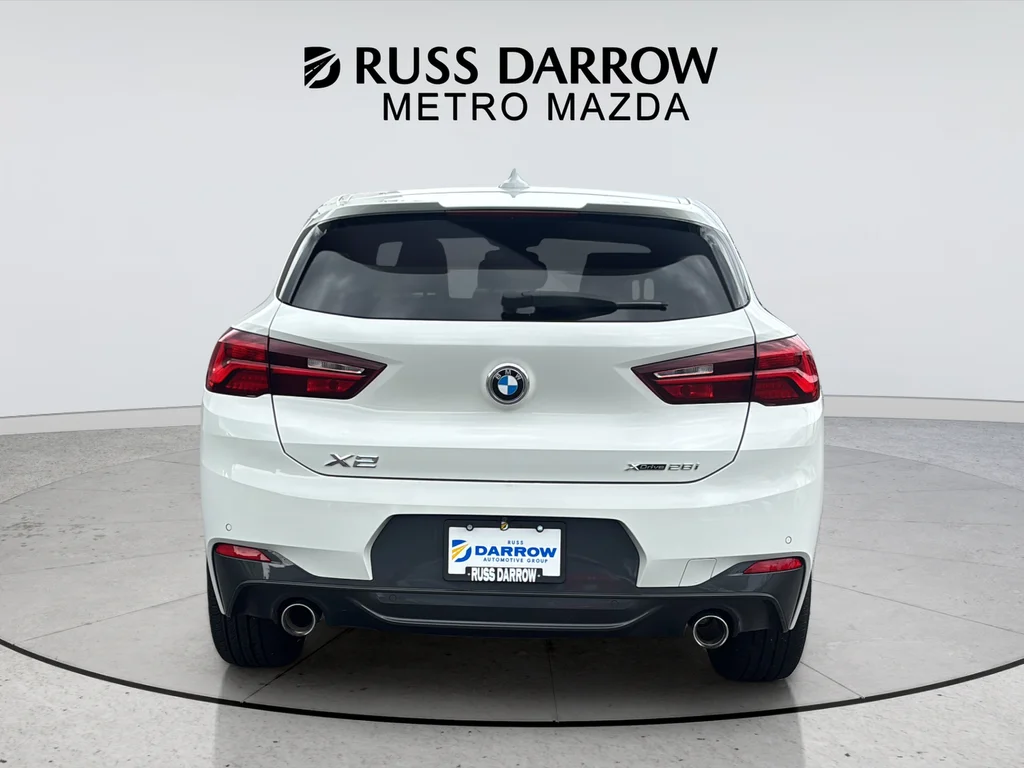 Used 2023 White BMW xDrive28i image 4