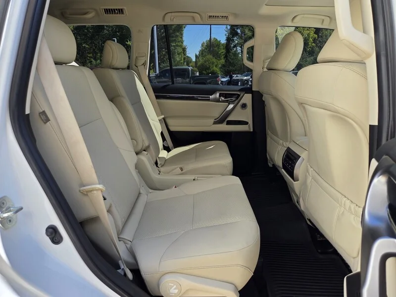 Used 2023 White Pearl LEXUS GX 460 PREMIUM 4WD image 23