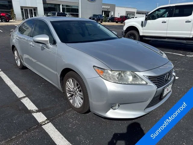 Used 2013 Silver Lining Metallic Lexus 350 image 3