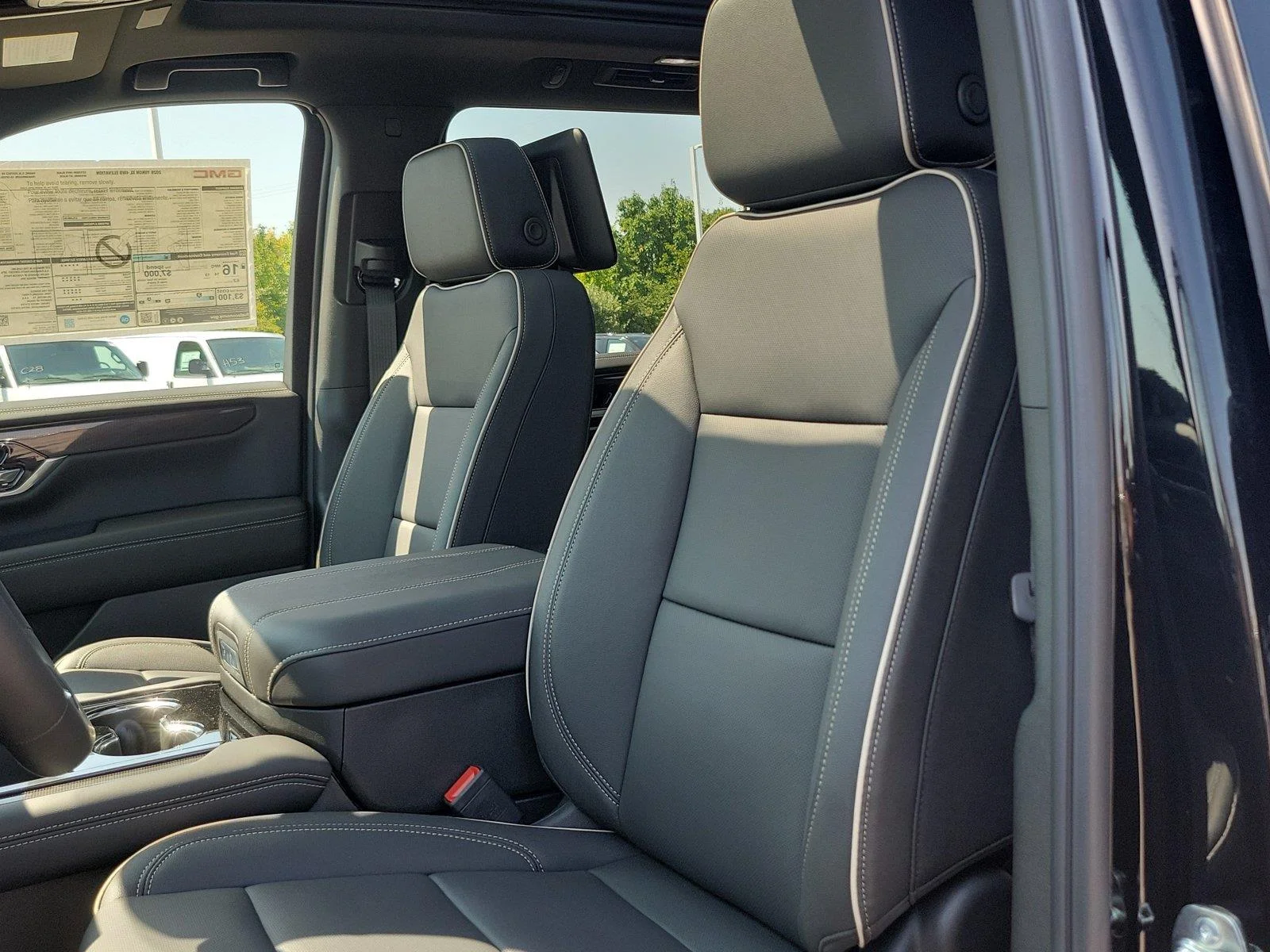 2026 GMC Yukon XL Elevation - Photo 19