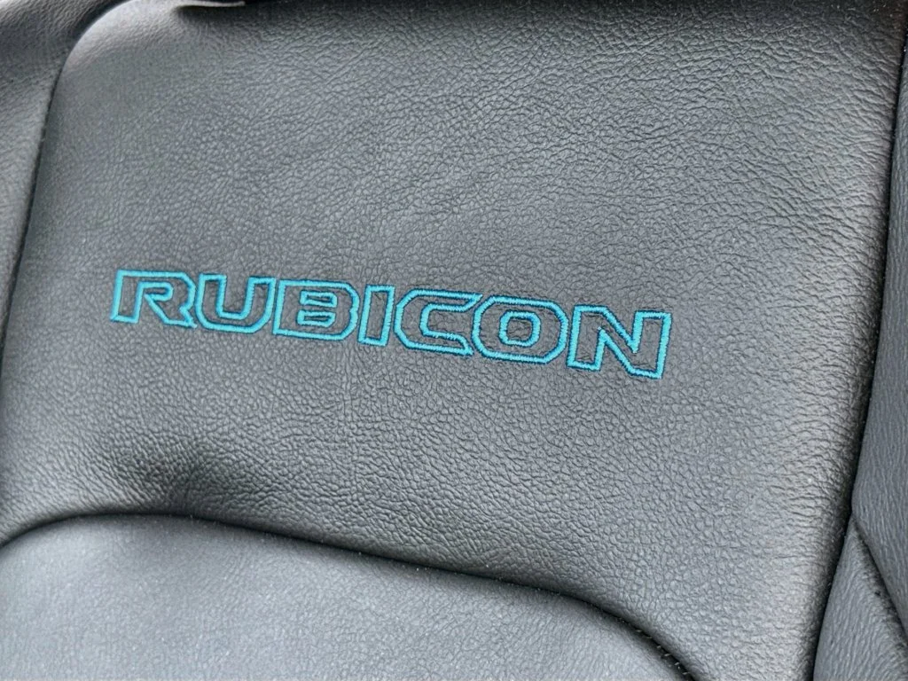 Used 2023 White Jeep Rubicon 4xe image 22