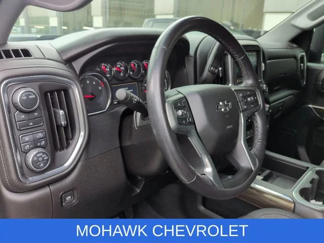 Used 2021 BLACK Chevrolet LT image 8