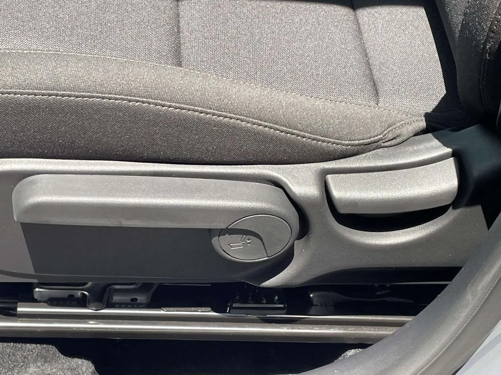 New 2026 Gray Hyundai SE image 16