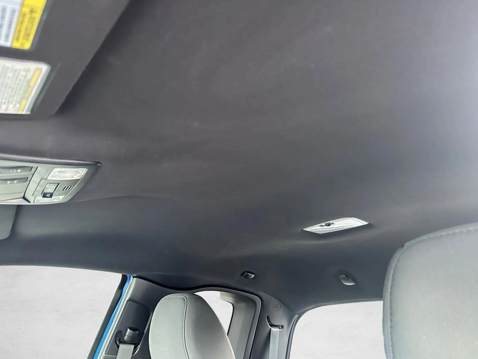 Used 2017 Blue Toyota SR5 image 22