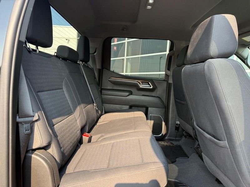 Used 2023 Black Chevrolet LT image 12
