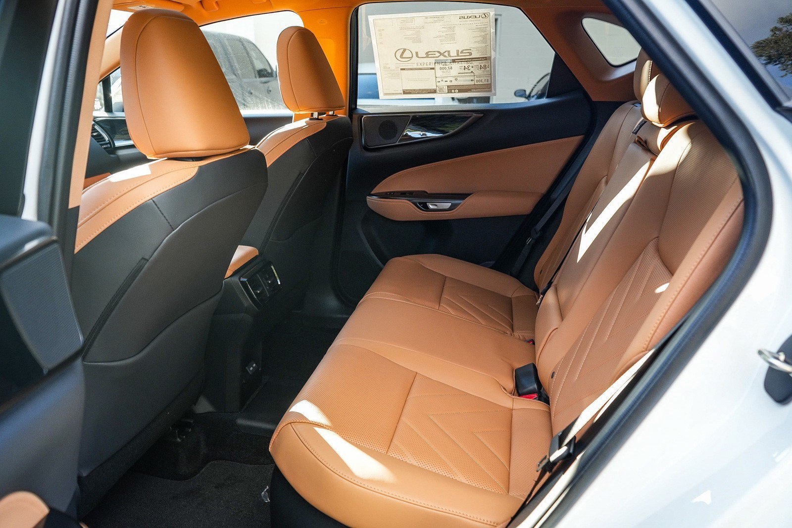 New 2026 Ultra White Lexus NX 450h+ PREMIUM AWD image 18