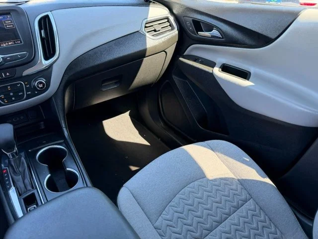 Used 2022 SILVER ICE METALLIC Chevrolet LT image 15