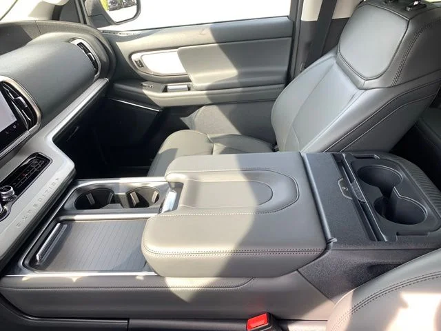 New 2026 Gray Ford Active image 33