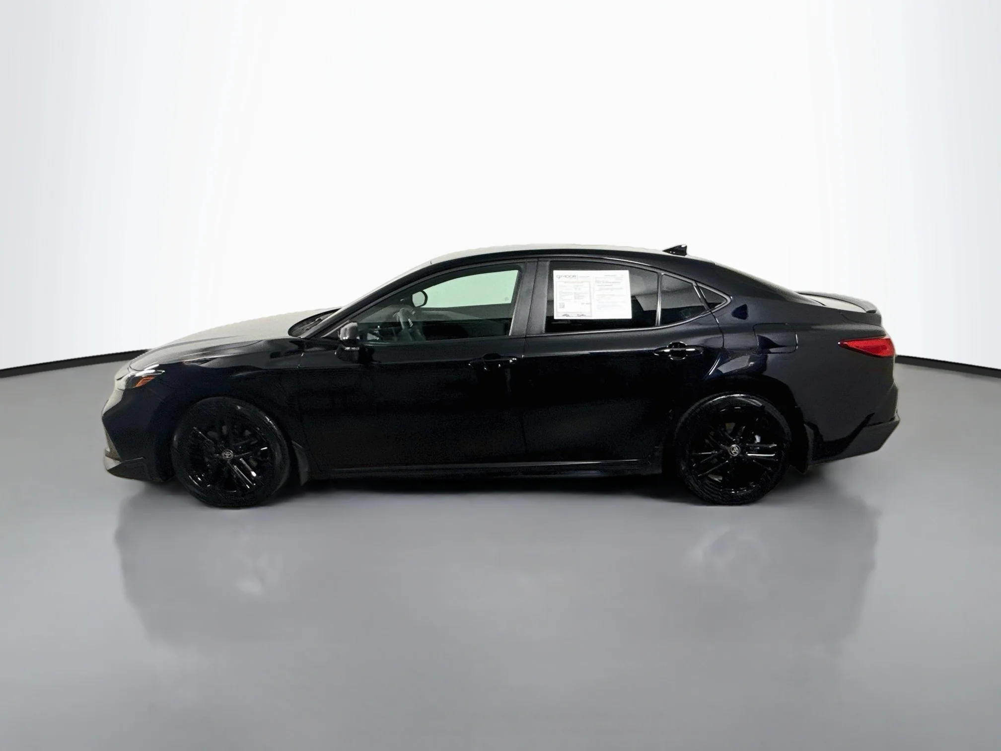 Certified Used 2025 Midnight Black Metallic Toyota SE image 4