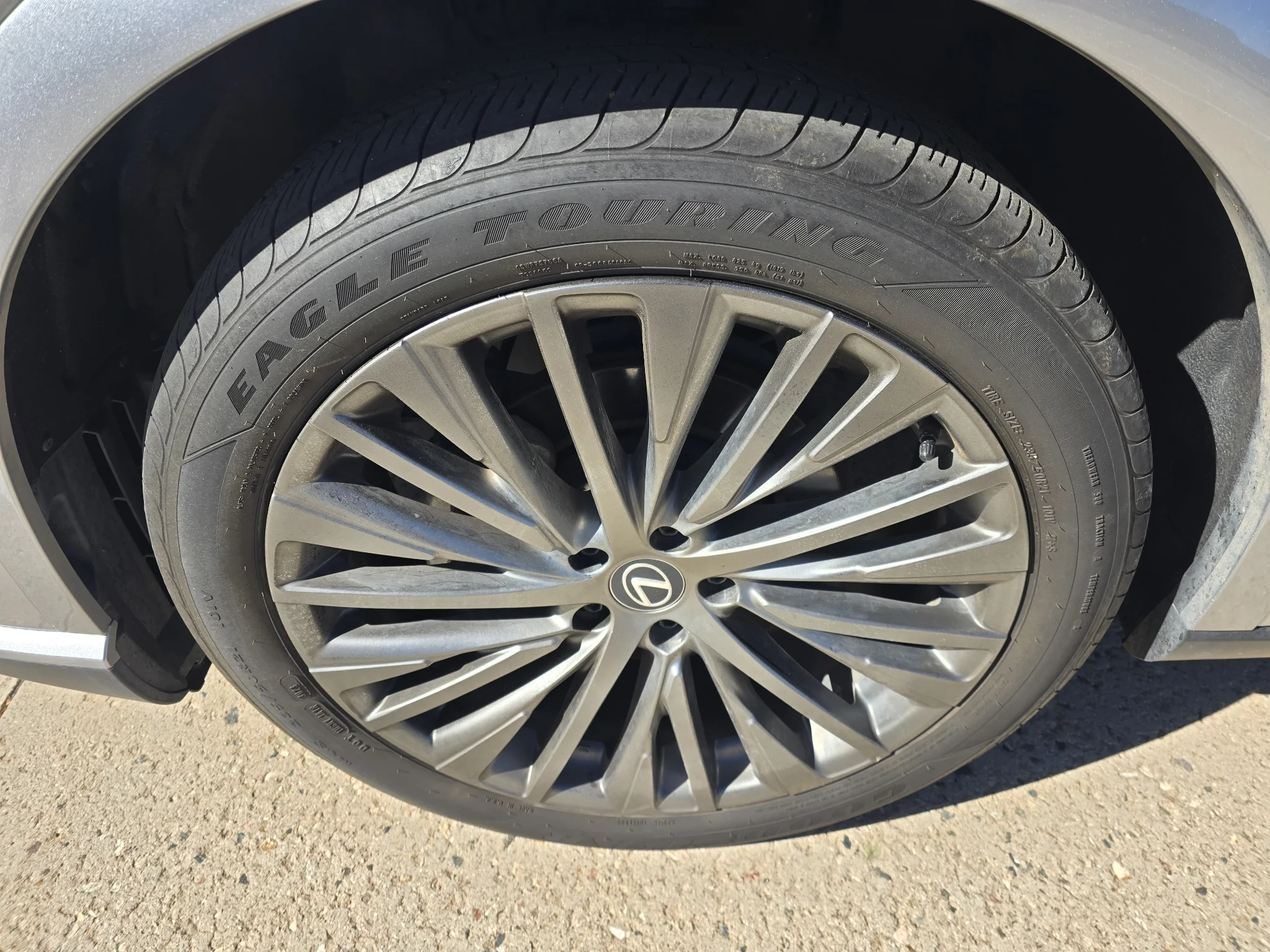 Used 2023 Iridium Lexus Luxury image 10