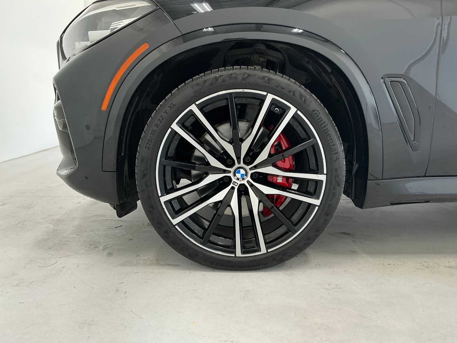 Used 2023 Black Sapphire Metallic BMW xDrive40i image 27