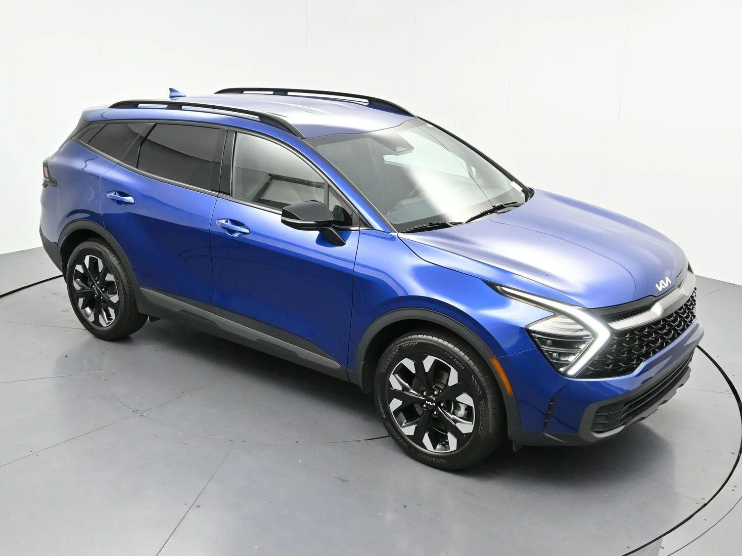 Used 2024 Sapphire Blue Kia X-Line image 33