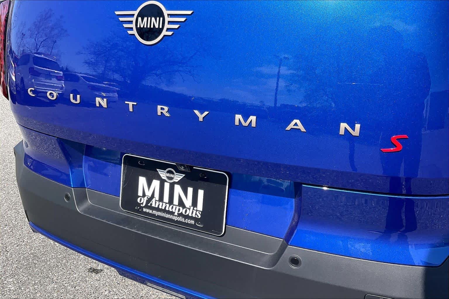 New 2026 Blazing Blue Metallic MINI Oxford Edition image 15