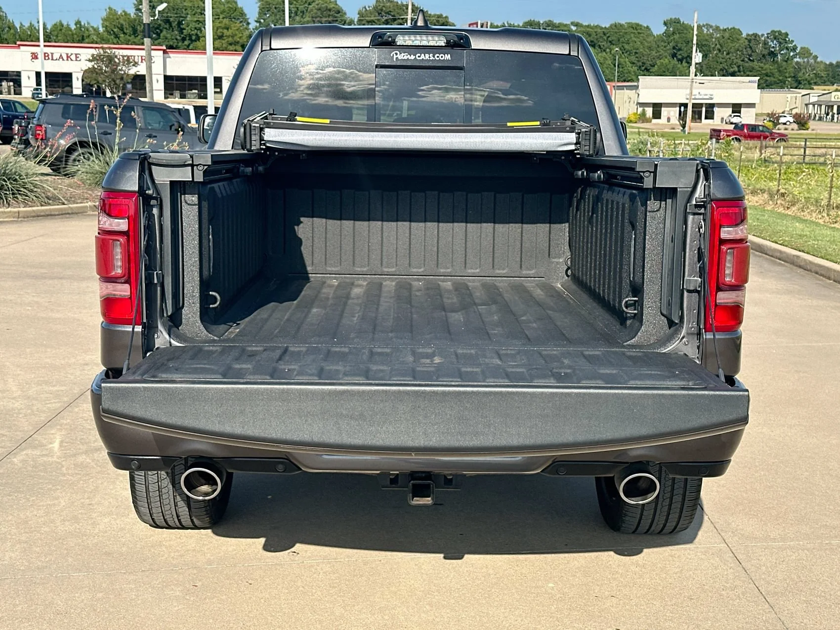 Used 2023 Granite Crystal Metallic Clearcoat Ram Limited image 27