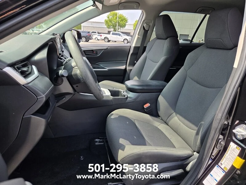 Used 2022 Midnight Black Metallic TOYOTA LE AWD image 9