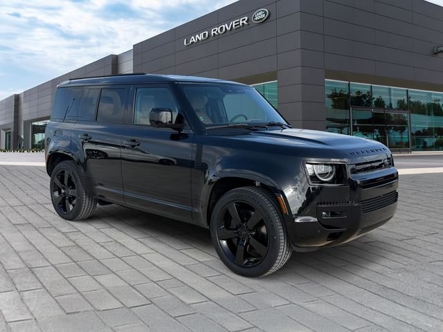 New 2026 Santorini Black Land Rover X-Dynamic SE image 7