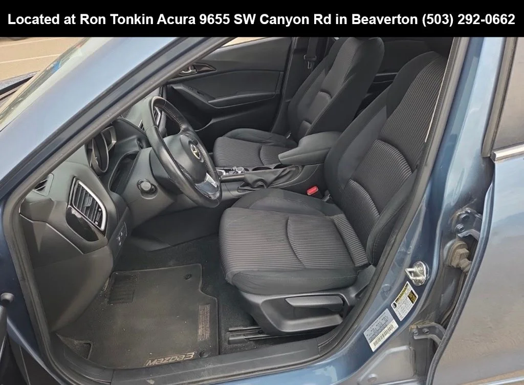 Used 2016 Blue Reflex Mica Mazda i Touring image 9
