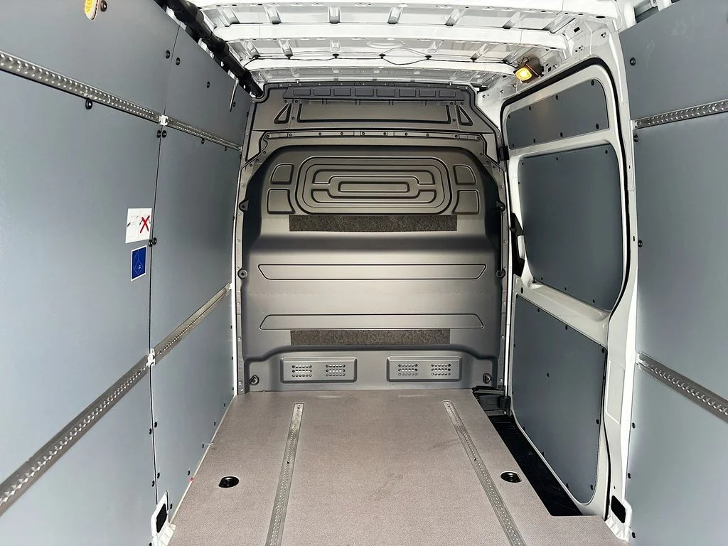 New 2026 Arctic White Mercedes-Benz Cargo 170 WB image 23