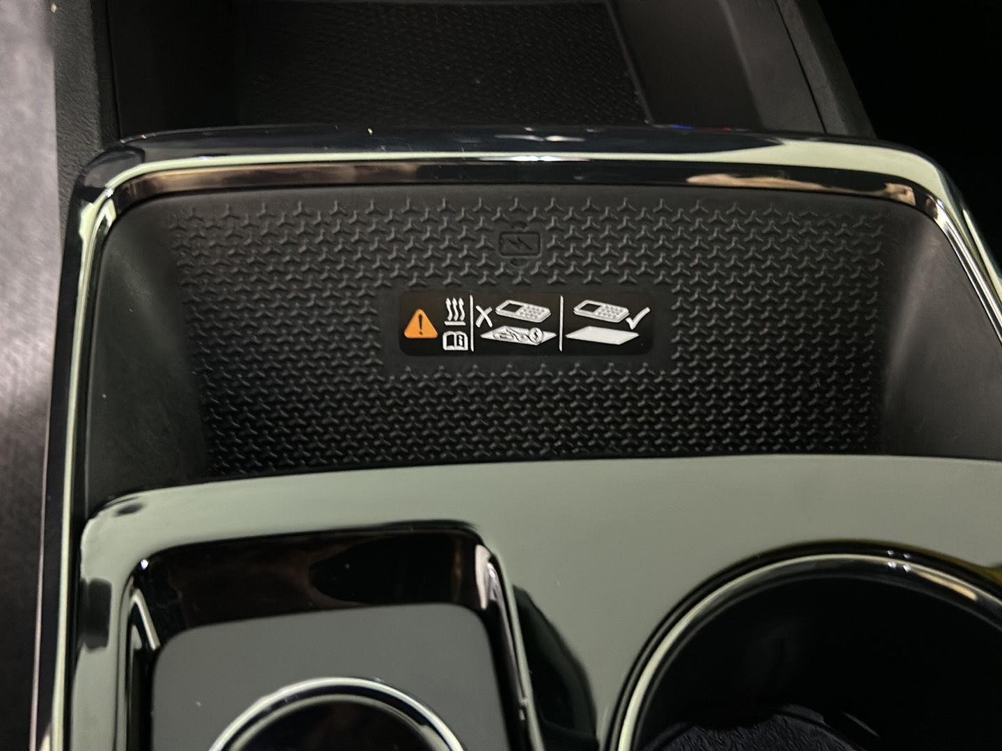 Used 2025 Mosaic Black Metallic Chevrolet AWD RS image 27