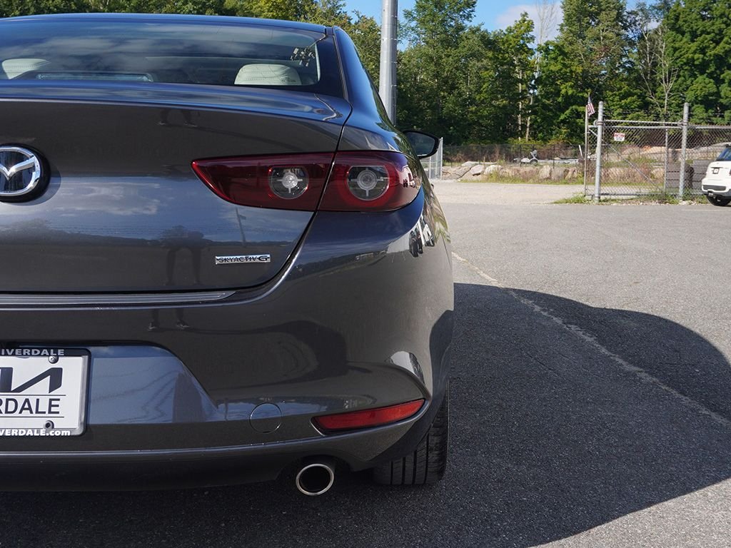 Used 2024 Gray Mazda 2.5 S Preferred Package image 16