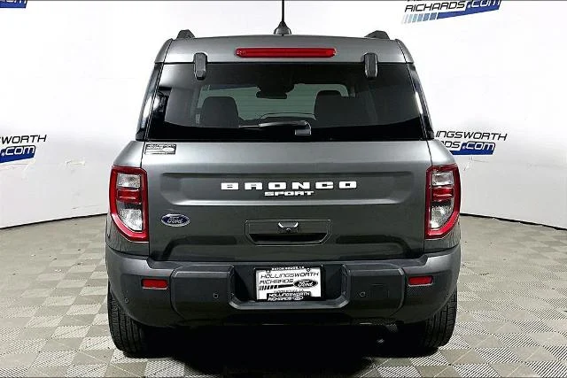 Certified Used 2025 Gray Metallic Ford Big Bend image 30