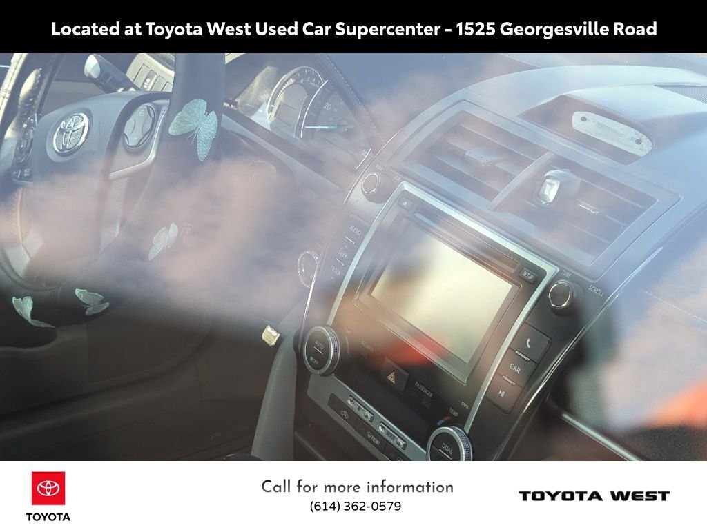 Used 2012 Blue Toyota XLE image 12