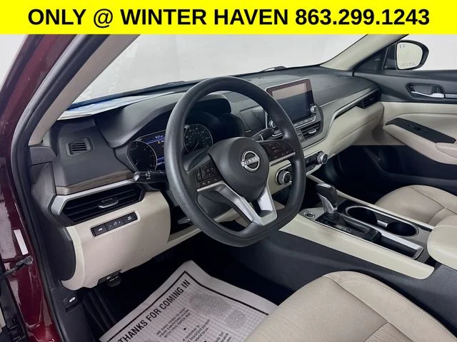 Used 2024  Nissan 2.5 SV image 9