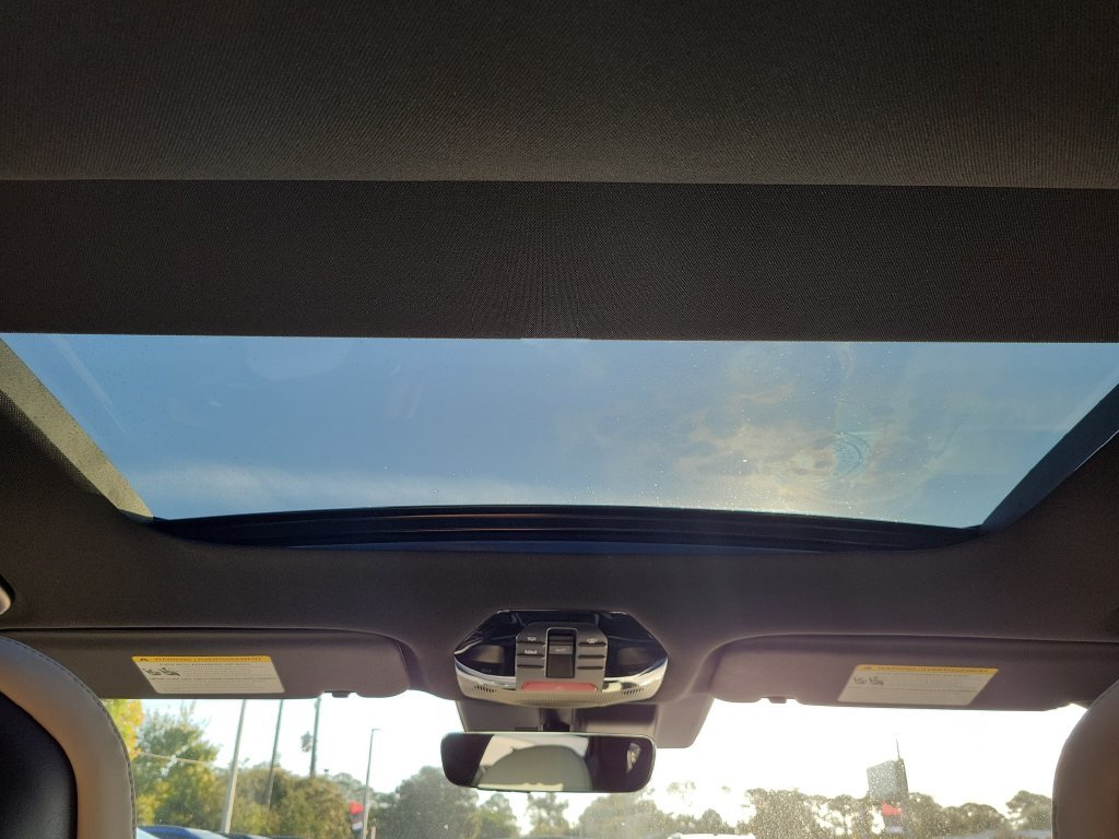 New 2026 Sparkling Yellow Kia GT-Line Turbo image 19