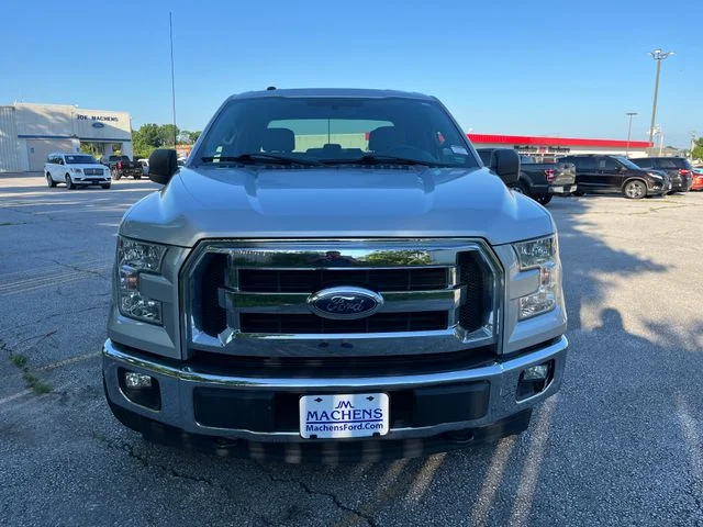 Used 2018 Silver Ford XLT image 8