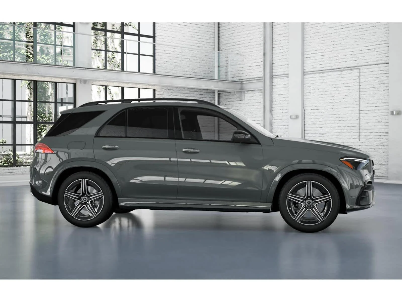 New 2026 MANUFAKTUR Silicon Grey Mercedes-Benz GLE 450 image 14