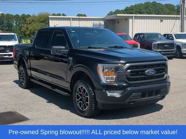 Used 2023 Black Ford XLT image 15