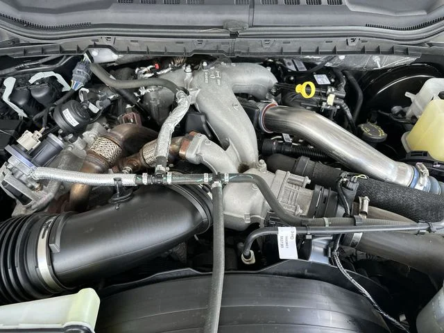 Used 2022 White Ford Platinum image 28
