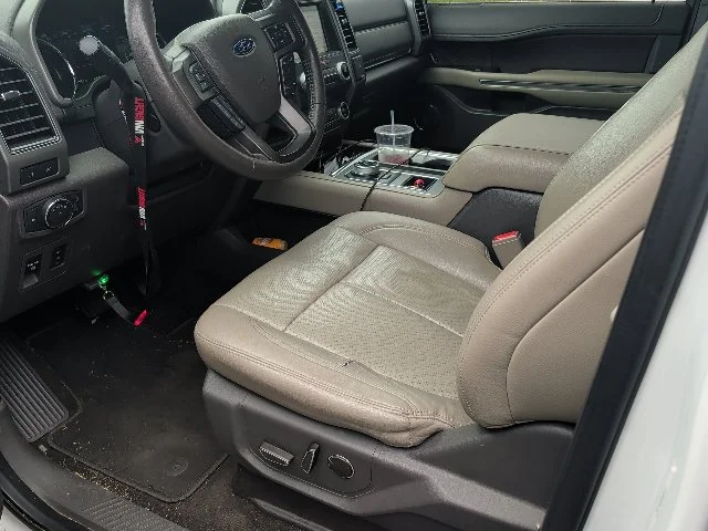 Used 2019 White Ford XLT image 7