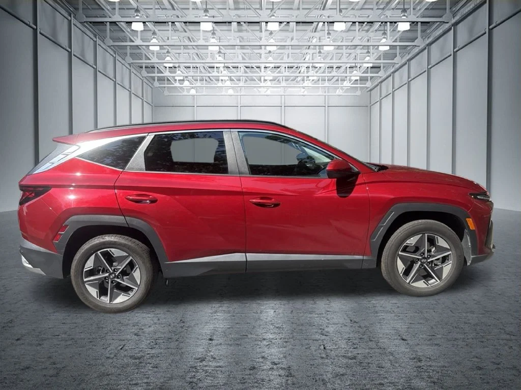 Used 2026 Red Hyundai SEL image 5