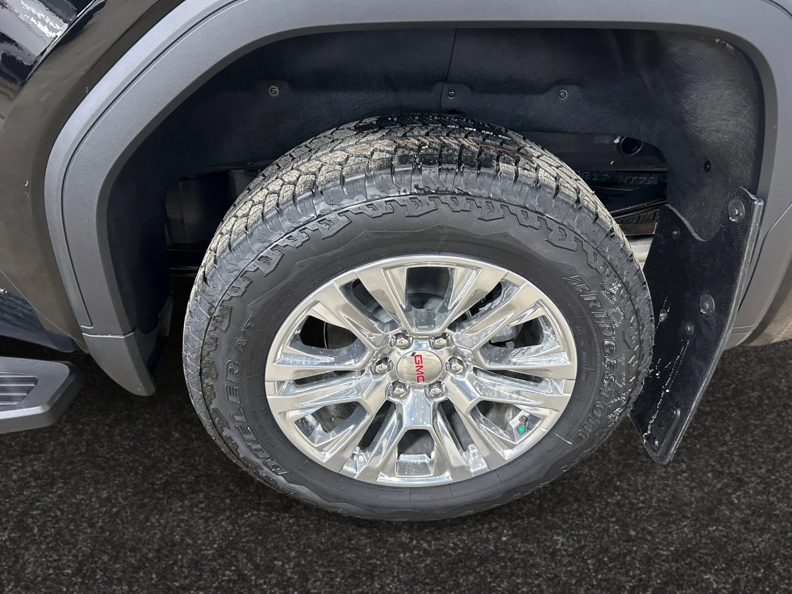 New 2026 Onyx Black GMC Denali image 9