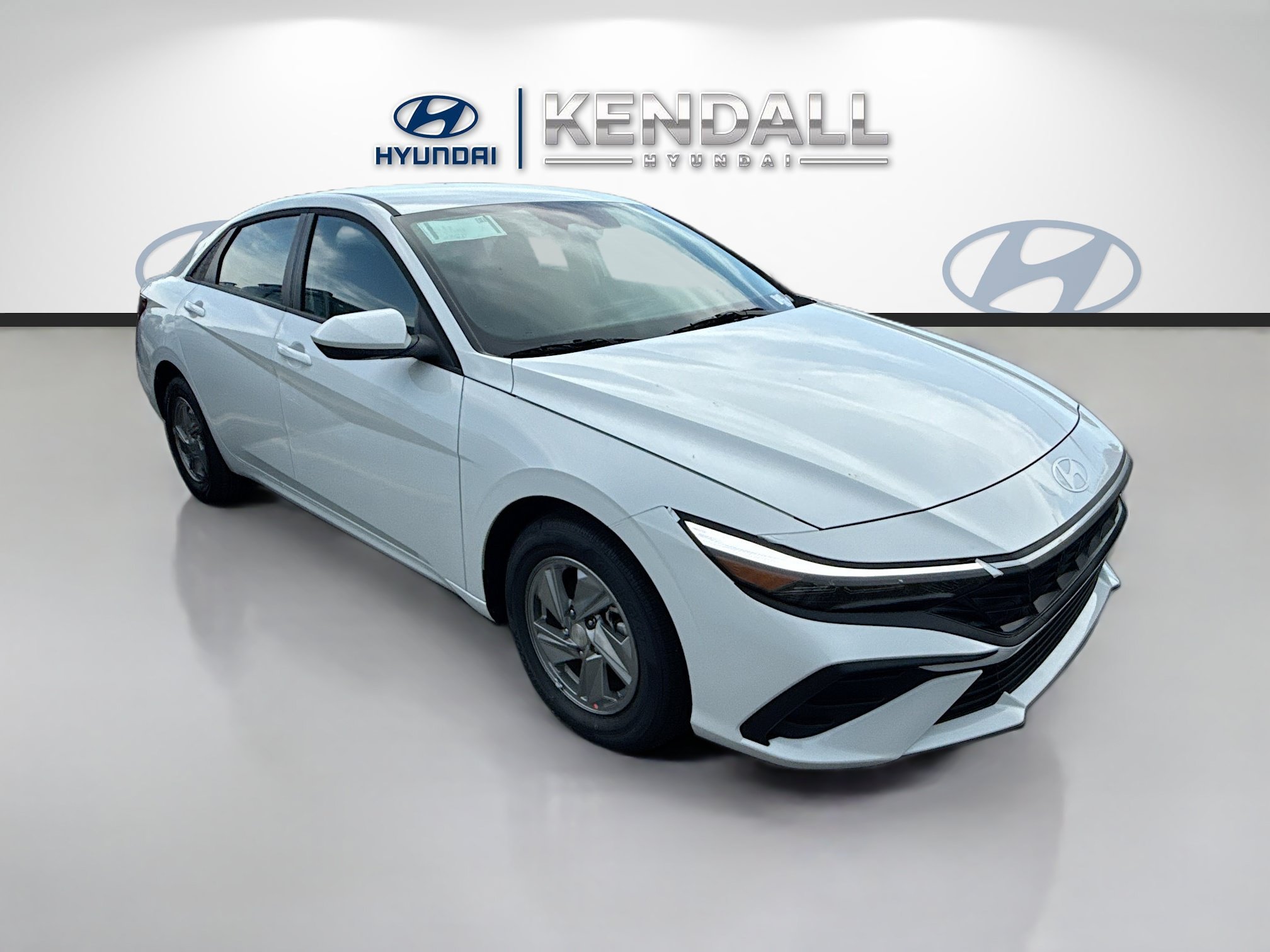 New 2026 Serenity White Hyundai SE image 25