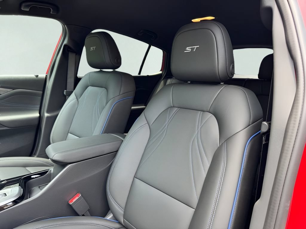 2026 Buick Envista Sport Touring - Photo 9