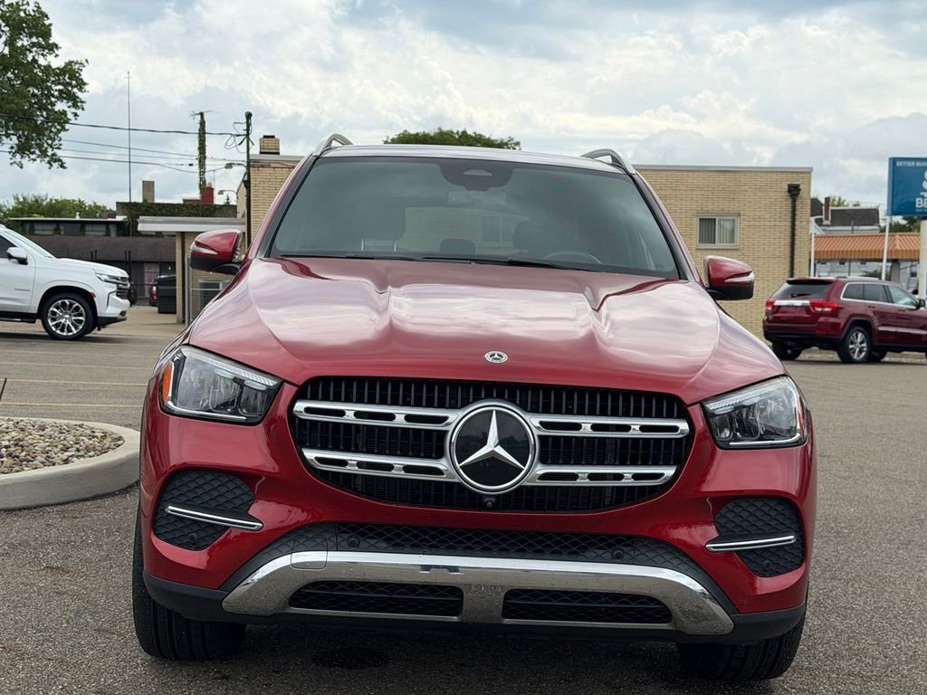 Used 2024 Red Mercedes-Benz GLE 450 image 8