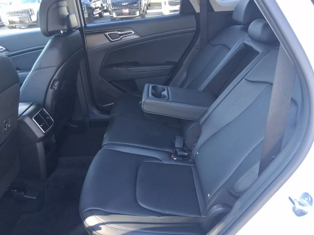 Used 2026 White Kia EX image 19