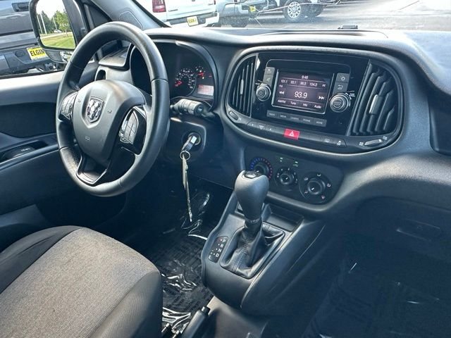 Used 2021 White Ram Tradesman SLT image 33