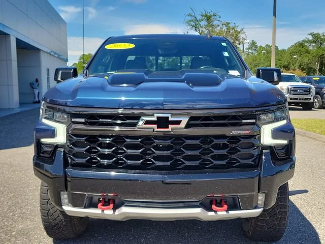 2022 Chevrolet Silverado 1500 ZR2 - Photo 8